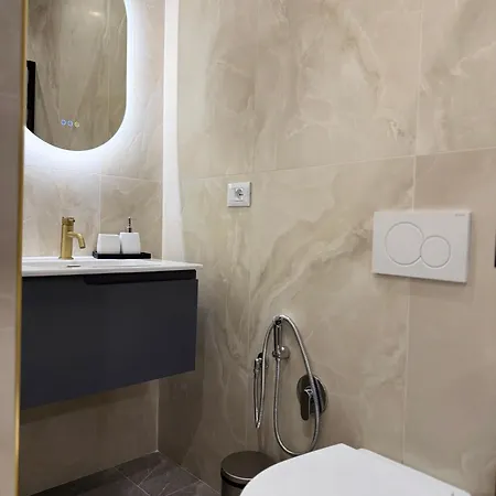 Lorenzo Royal Apartamento Catânia