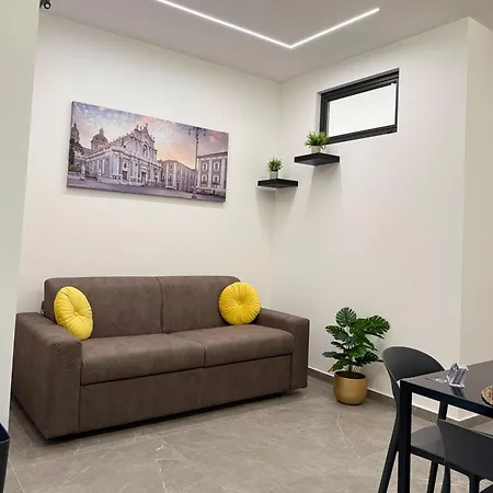 Lorenzo Royal Apartamento Catânia